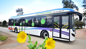 İzmir'in elektrikli otobüsleri enerjisini güneşten alıyor